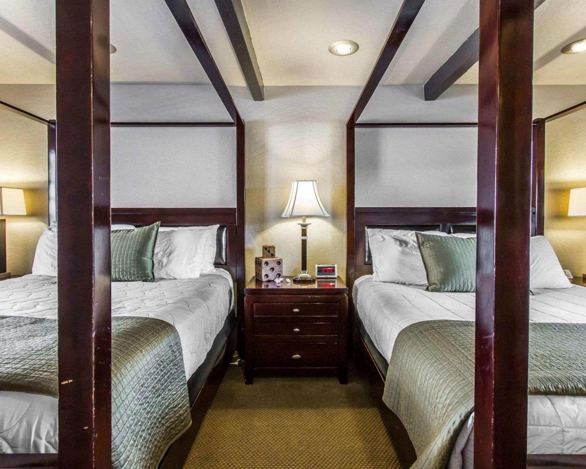 Rodeway Inn & Suites Williams Downtowner-Rte 66 Exteriör bild