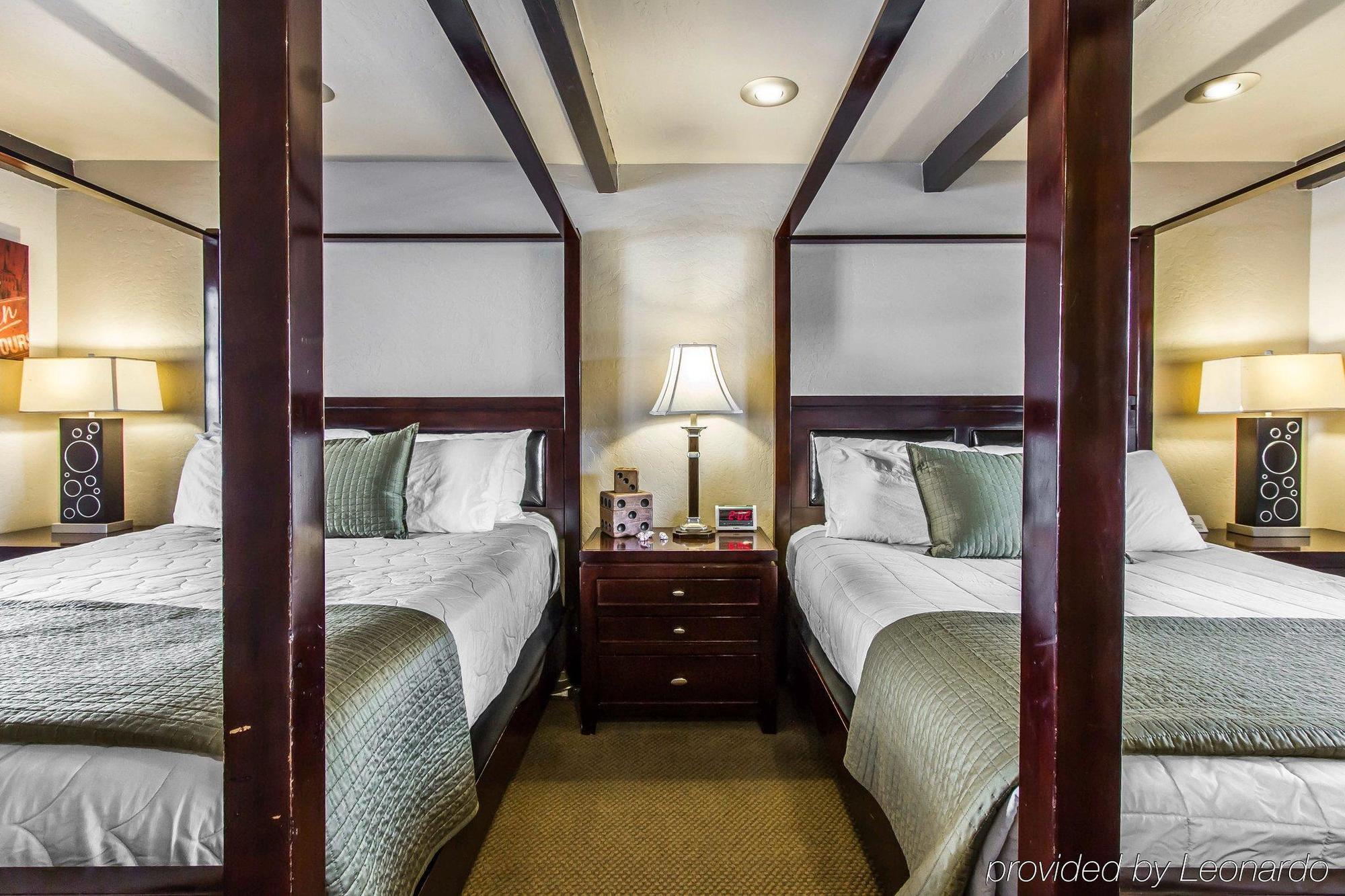 Rodeway Inn & Suites Williams Downtowner-Rte 66 Exteriör bild